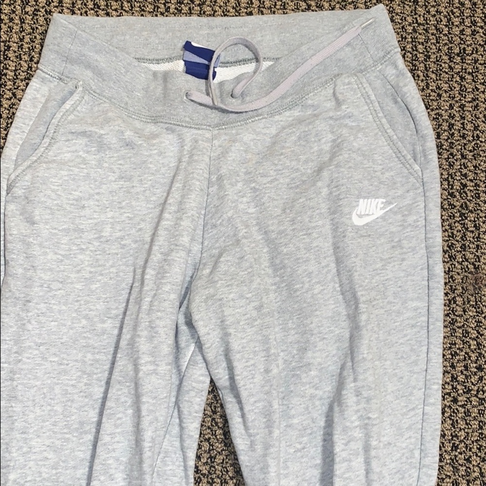 nike joggers